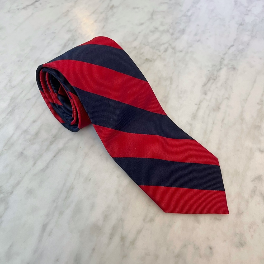 Merona Men’s Navy & Red Striped Neck Tie